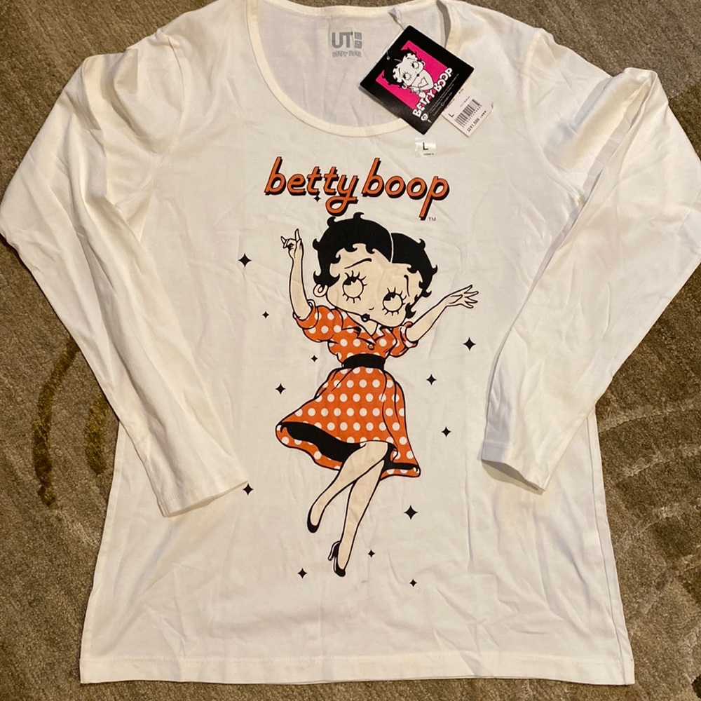 ~Uniqlo~ “Betty Boop” Off White Long Sleeve Shirt